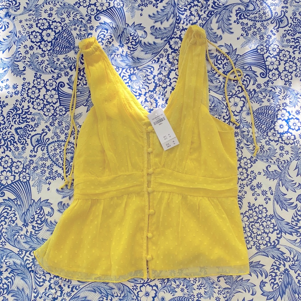 NWT A&F top